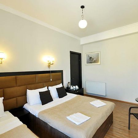 Hotel Marsel Tiflis Exterior foto