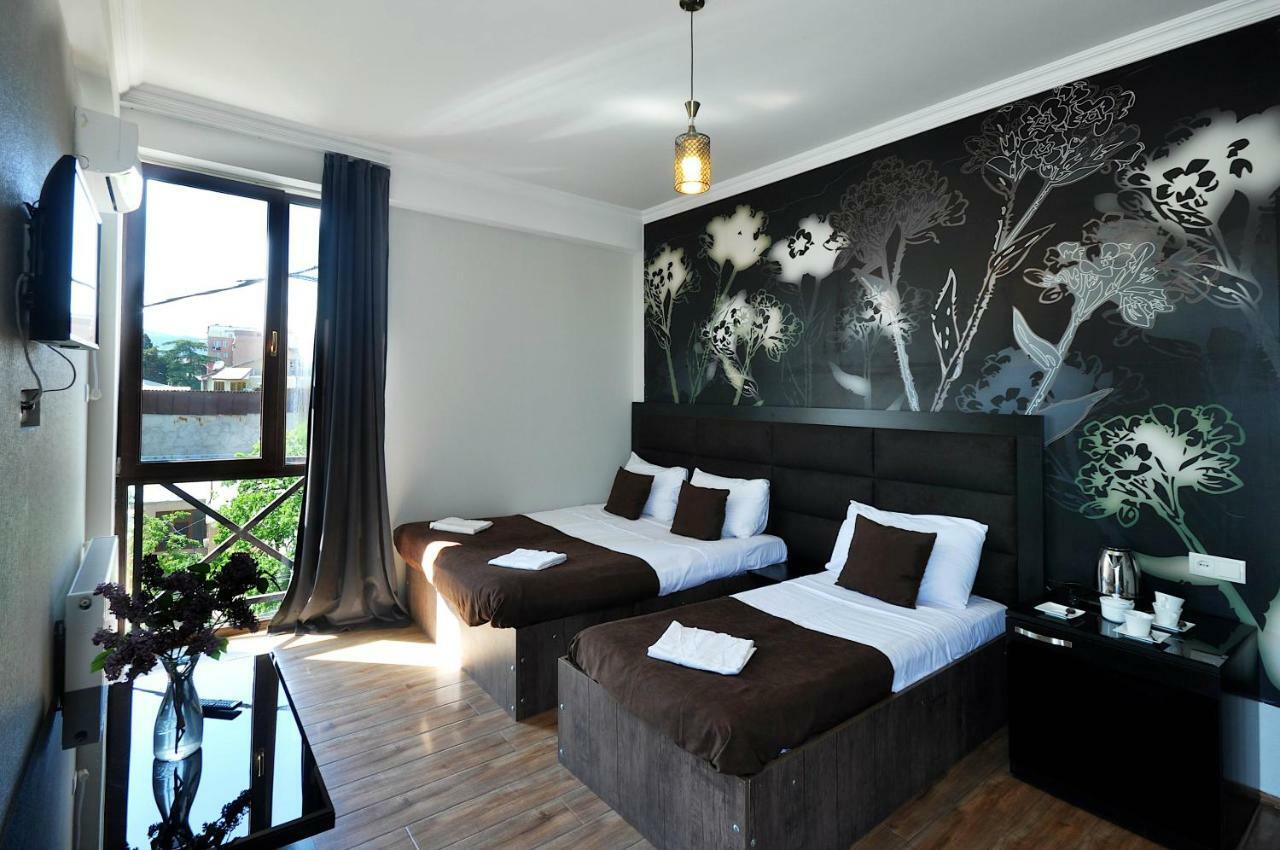 Hotel Marsel Tiflis Exterior foto